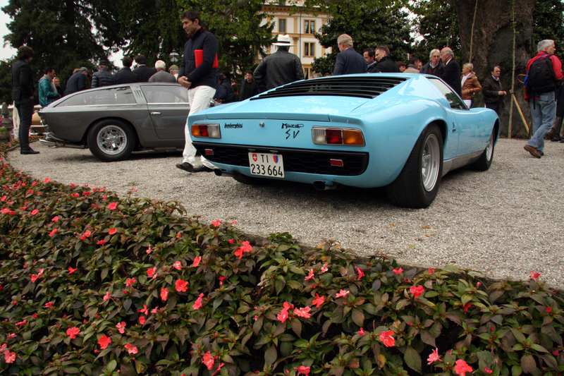 Illustration for article titled Even The Lamborghini Miura's Tires Scream Speed